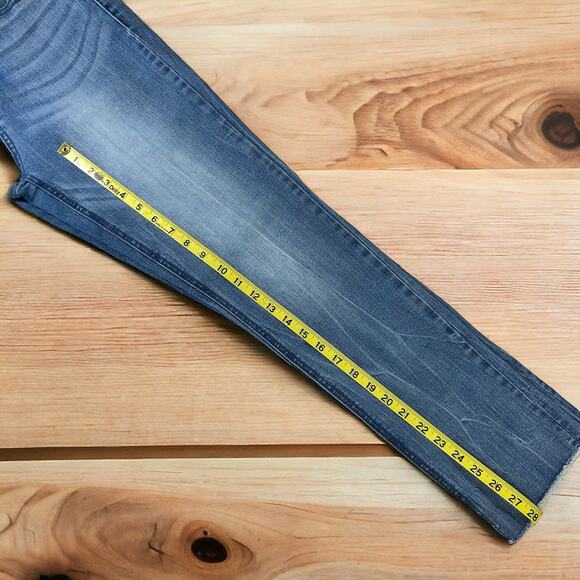 Seven7 Jeans Women Size 8 High Rise Slim Straight Blue Stone Wash Raw Hem Denim - Picture 10 of 10